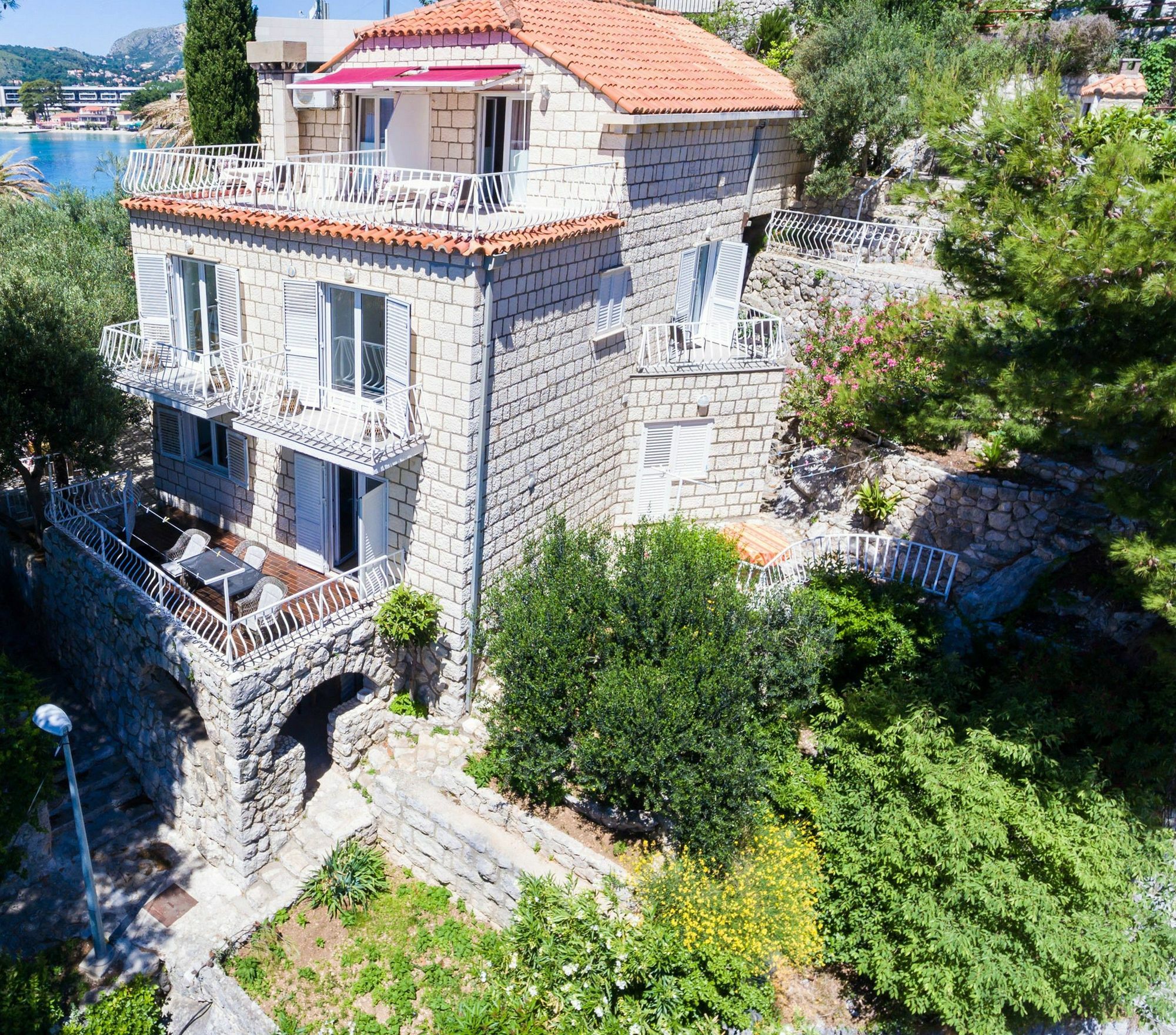 Guest House Daniela Mlini Exterior photo
